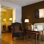 Boutique Bellevue 4* Lermoos
