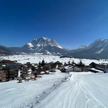 Boutique Bellevue Hotel 4*