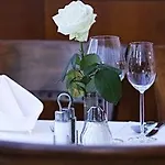 Boutique Bellevue Hotel 4*