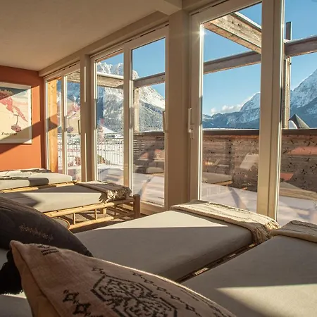 Boutique Bellevue 4* Lermoos